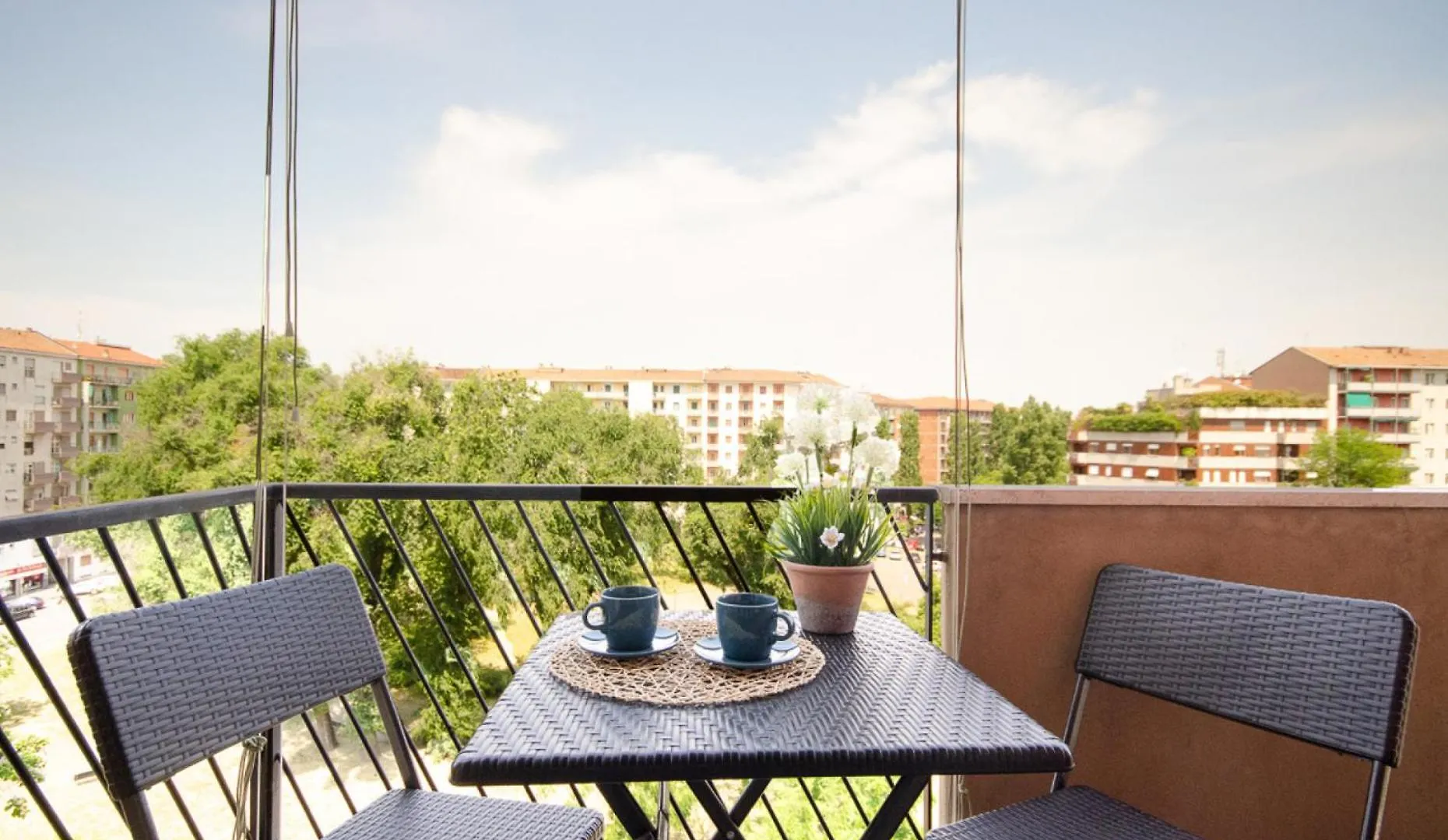 Milan Comfort Apartment Италия